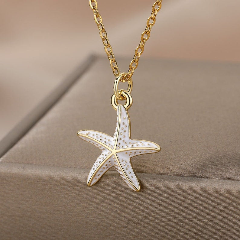 Coastal Charm Starfish Pendant Necklace