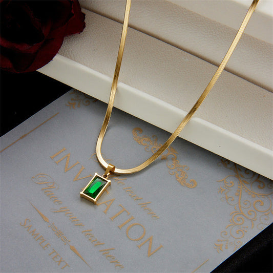 Emerald Gold Chain Pendant Necklace