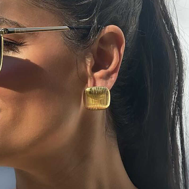 Golden Ripple Studs