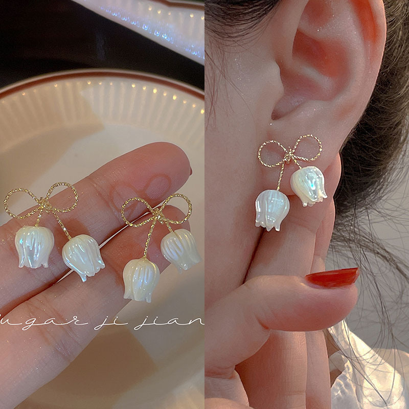 Lily Belle Bloom Earrings