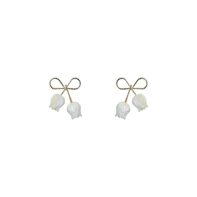 Lily Belle Bloom Earrings