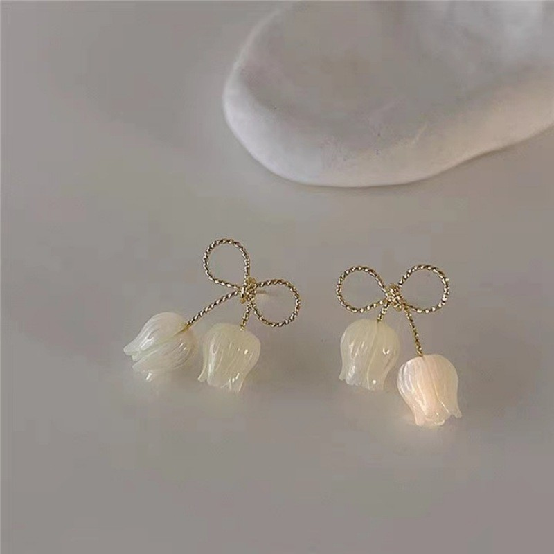 Lily Belle Bloom Earrings